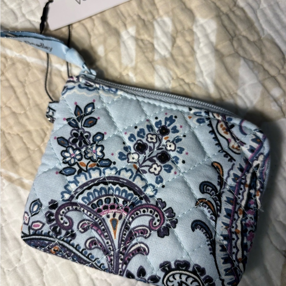 Vera Bradley coin purse Soft Sky Paisley